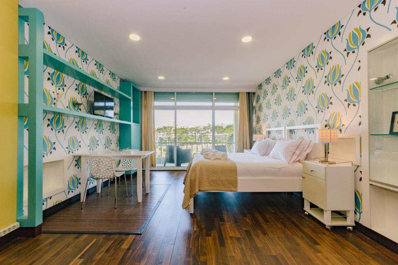 Rent4Rest Estoril Beachfront Apartments Buitenkant foto